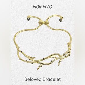 NWOT nOir Jewelry Beloved Adjustable bracelet in Gold with hematite small stones